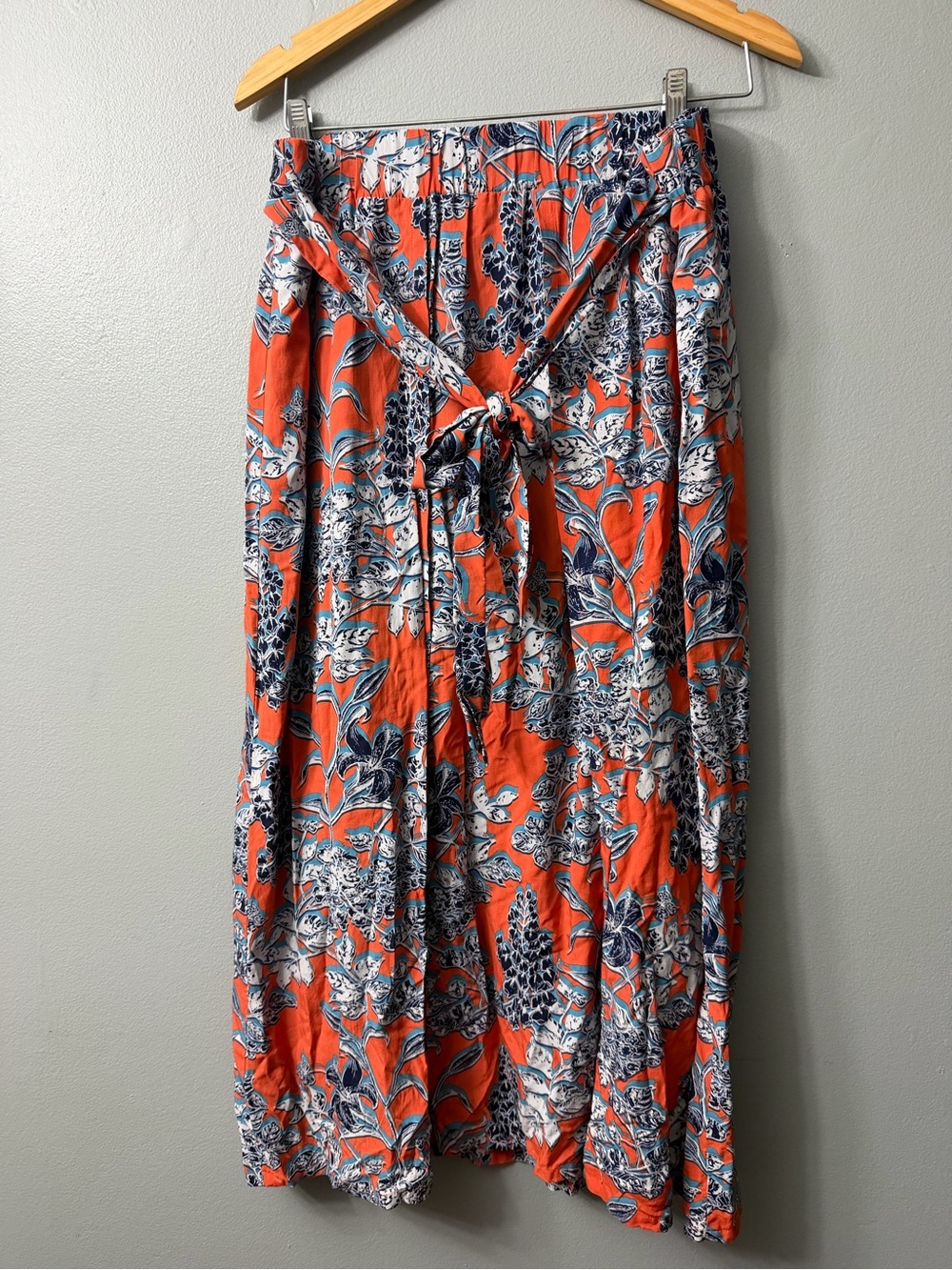 Cabi Calypso Maxi Paradise Floral, Lightweight Floral Tie-Waist Maxi large